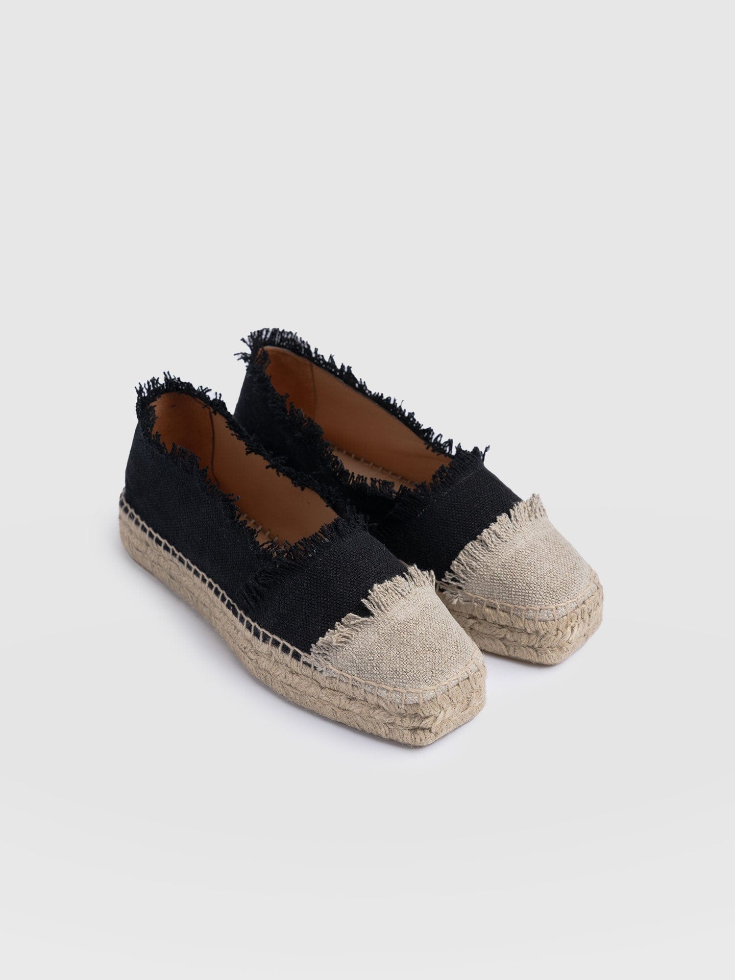 Ivy Frayed Espadrille Pumps Black